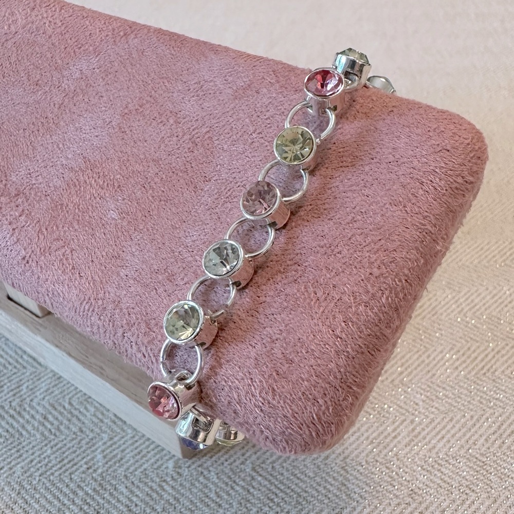 Y2K Vintage Avon Disney Tinkerbell Charm Bracelet Pastel Crystal Rhinestones - Picture 13 of 15